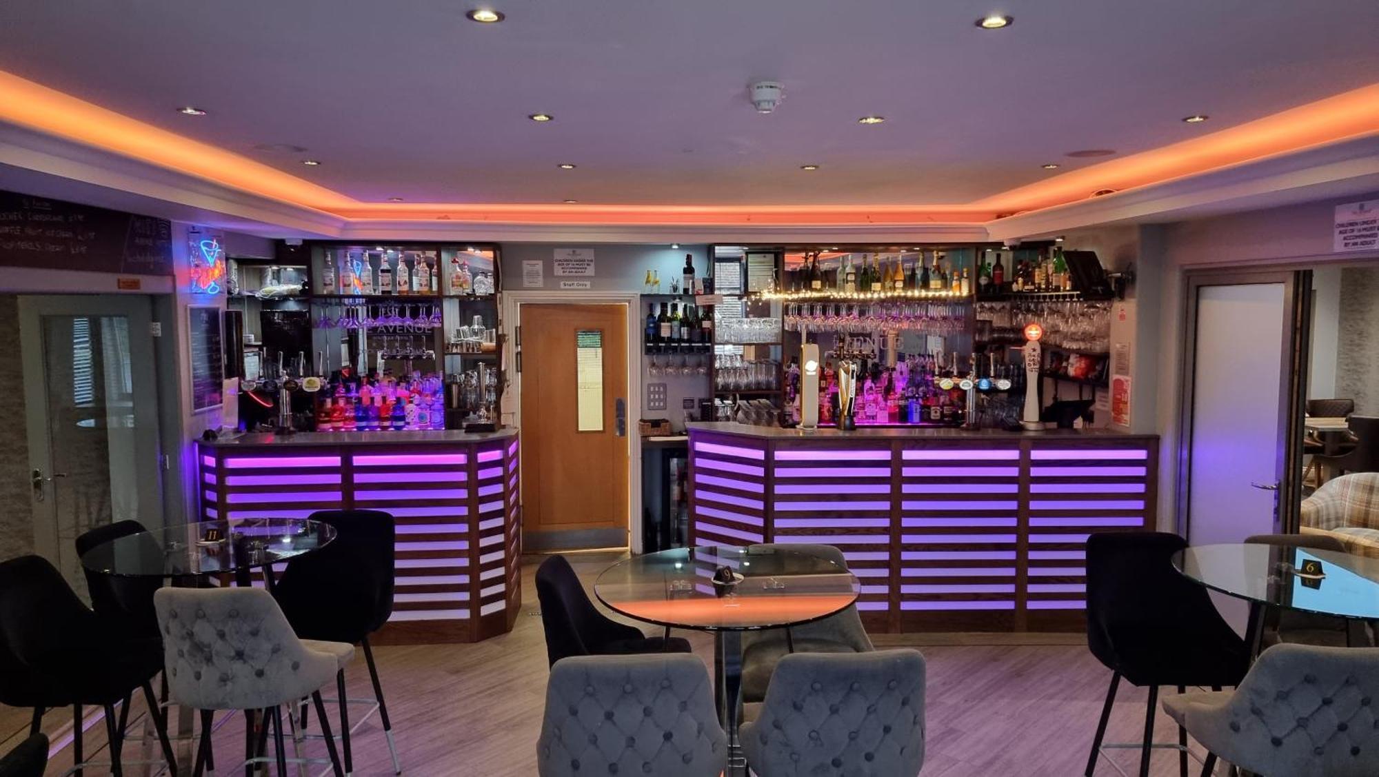 The Avenue Hotel Ltd كليثروي المظهر الخارجي الصورة