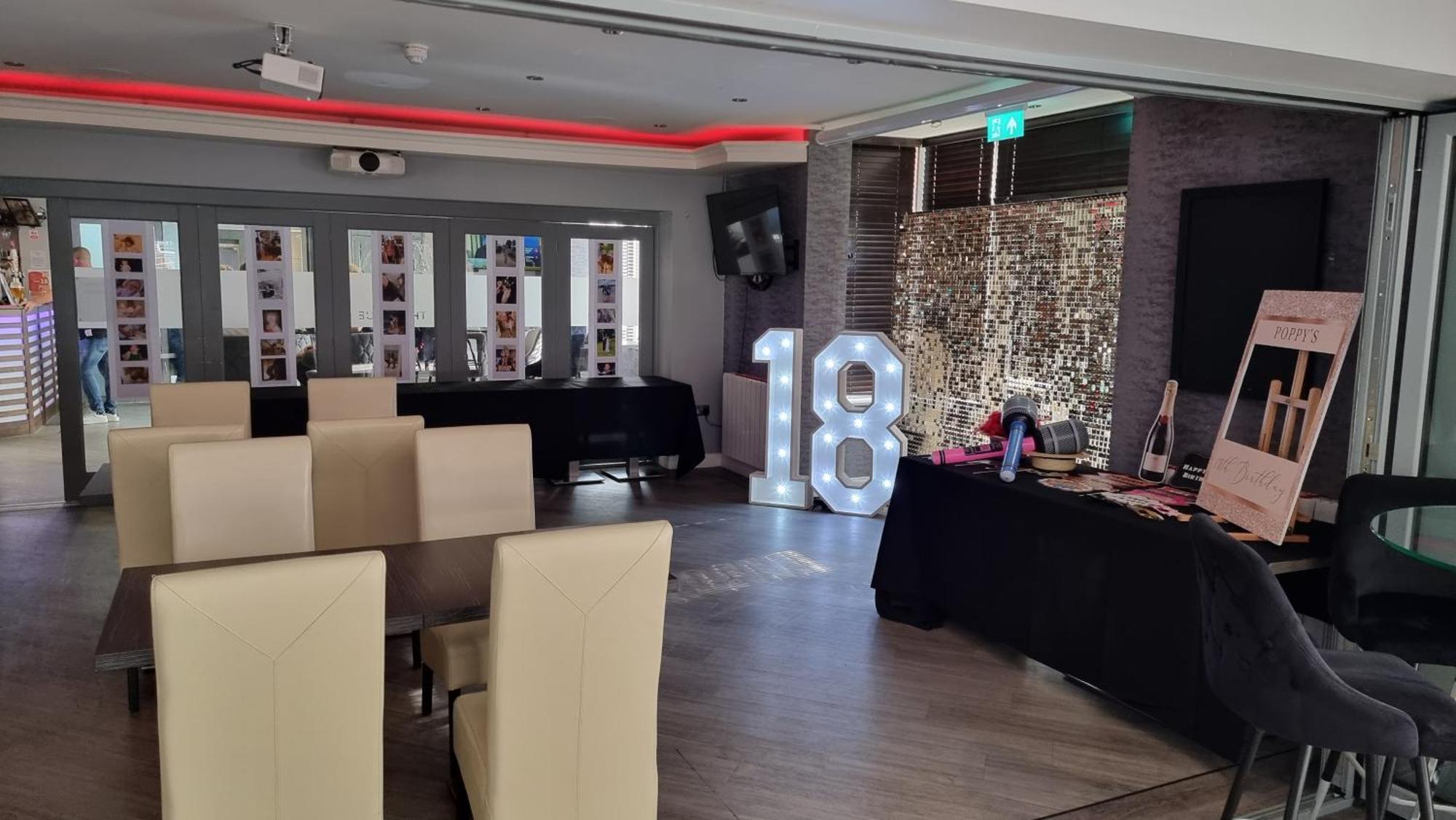 The Avenue Hotel Ltd كليثروي المظهر الخارجي الصورة