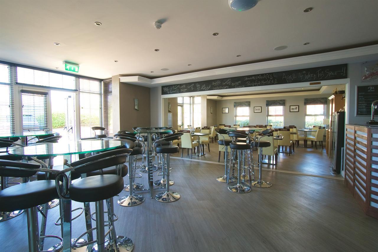 The Avenue Hotel Ltd كليثروي المظهر الخارجي الصورة