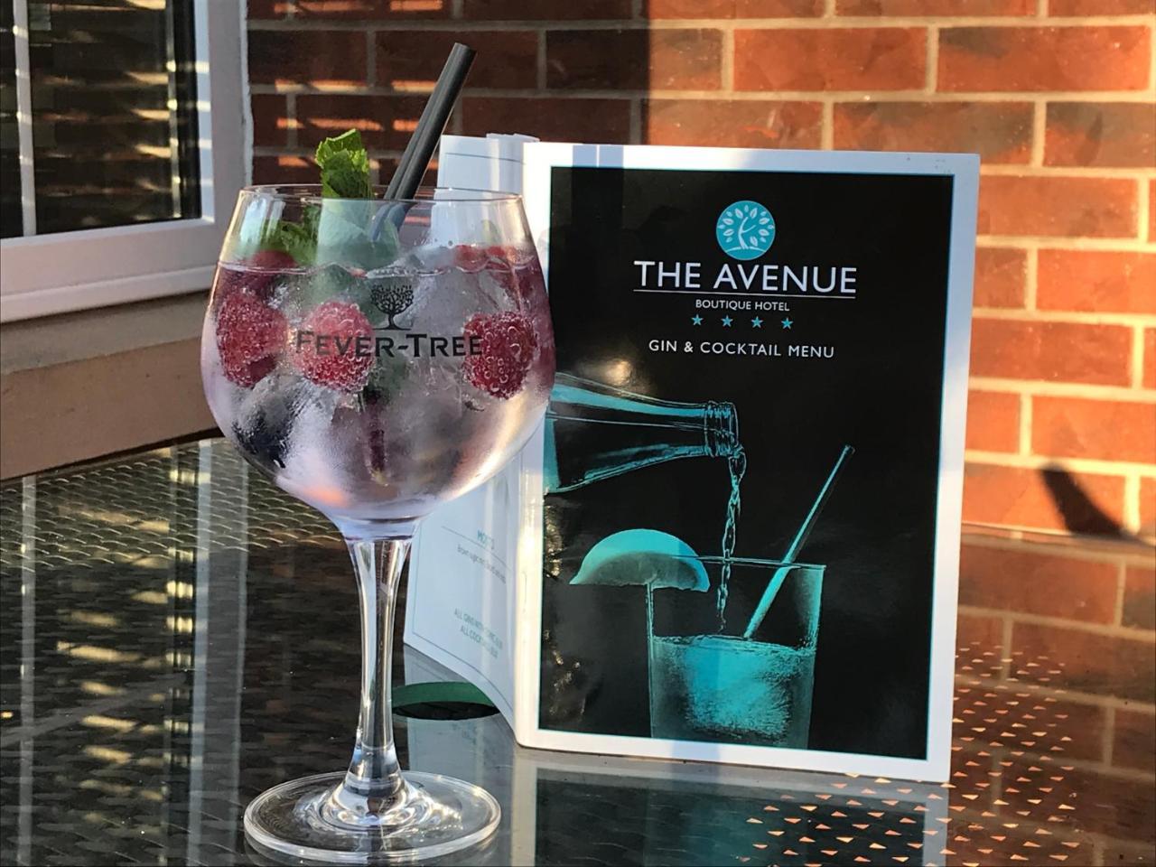 The Avenue Hotel Ltd كليثروي المظهر الخارجي الصورة
